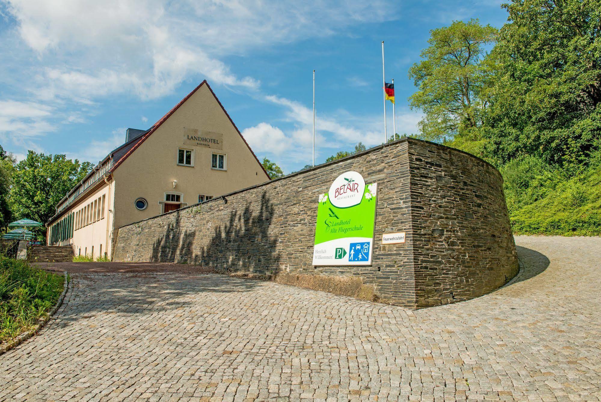 Land- Und Golfhotel Alte Fliegerschule Eisenach Exteriér fotografie